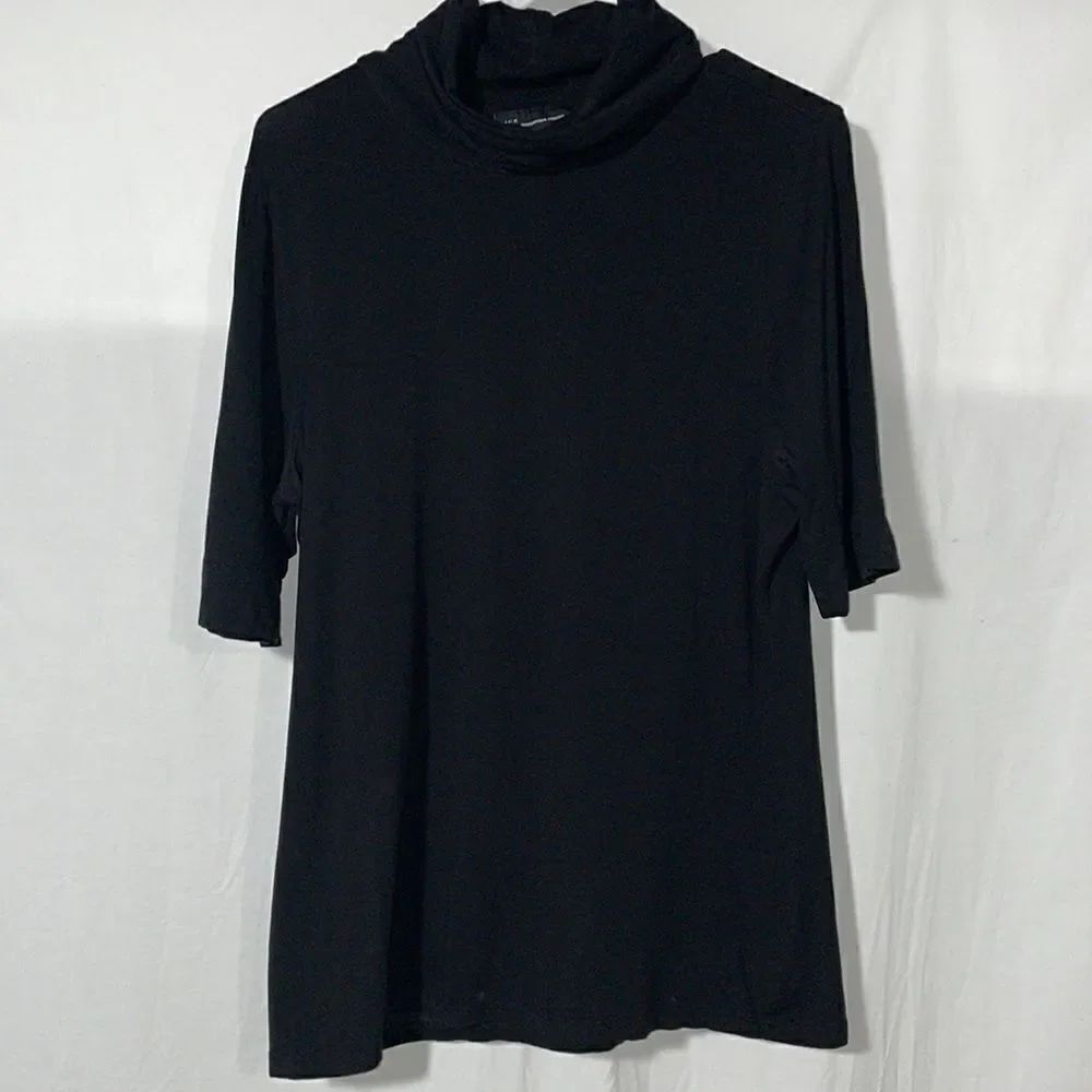 INC 3/4 sleeve turtleneck